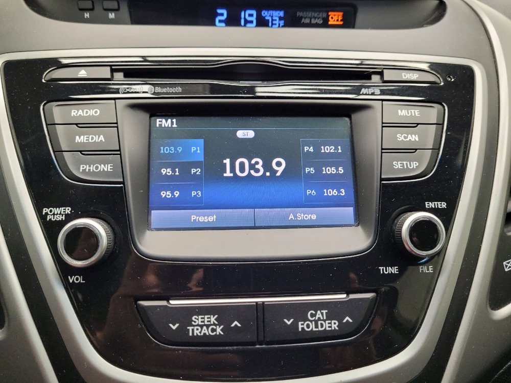 Used 2016 Hyundai Elantra Value Edition FWD image 25
