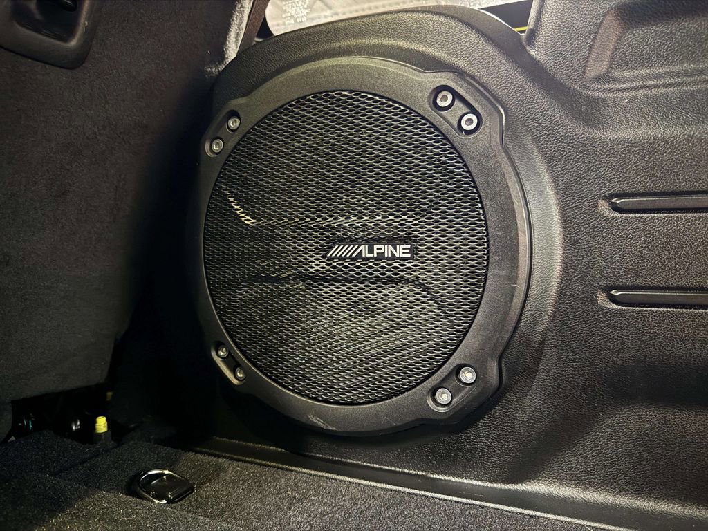 Used 2023 Jeep Wrangler Sport S image 10