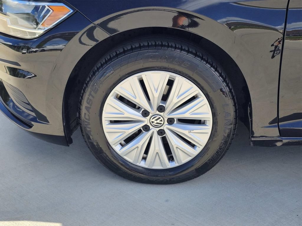 Used 2019 Volkswagen Jetta FWD image 6