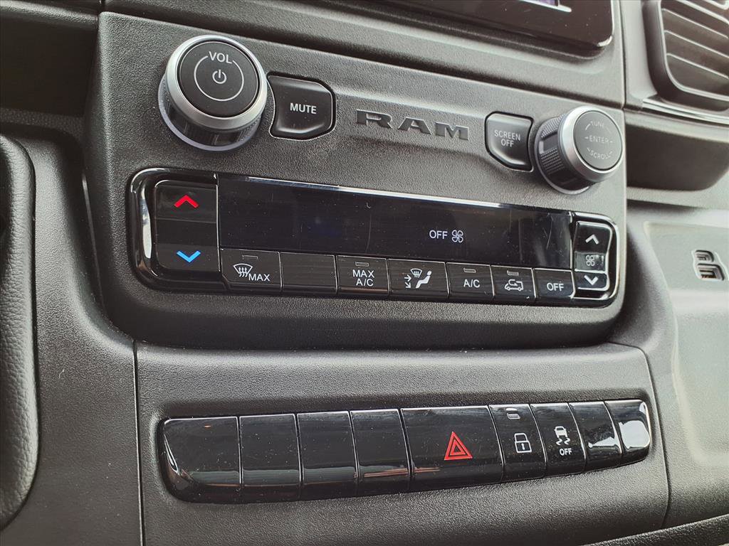 Used 2023 RAM ProMaster 2500 image 5