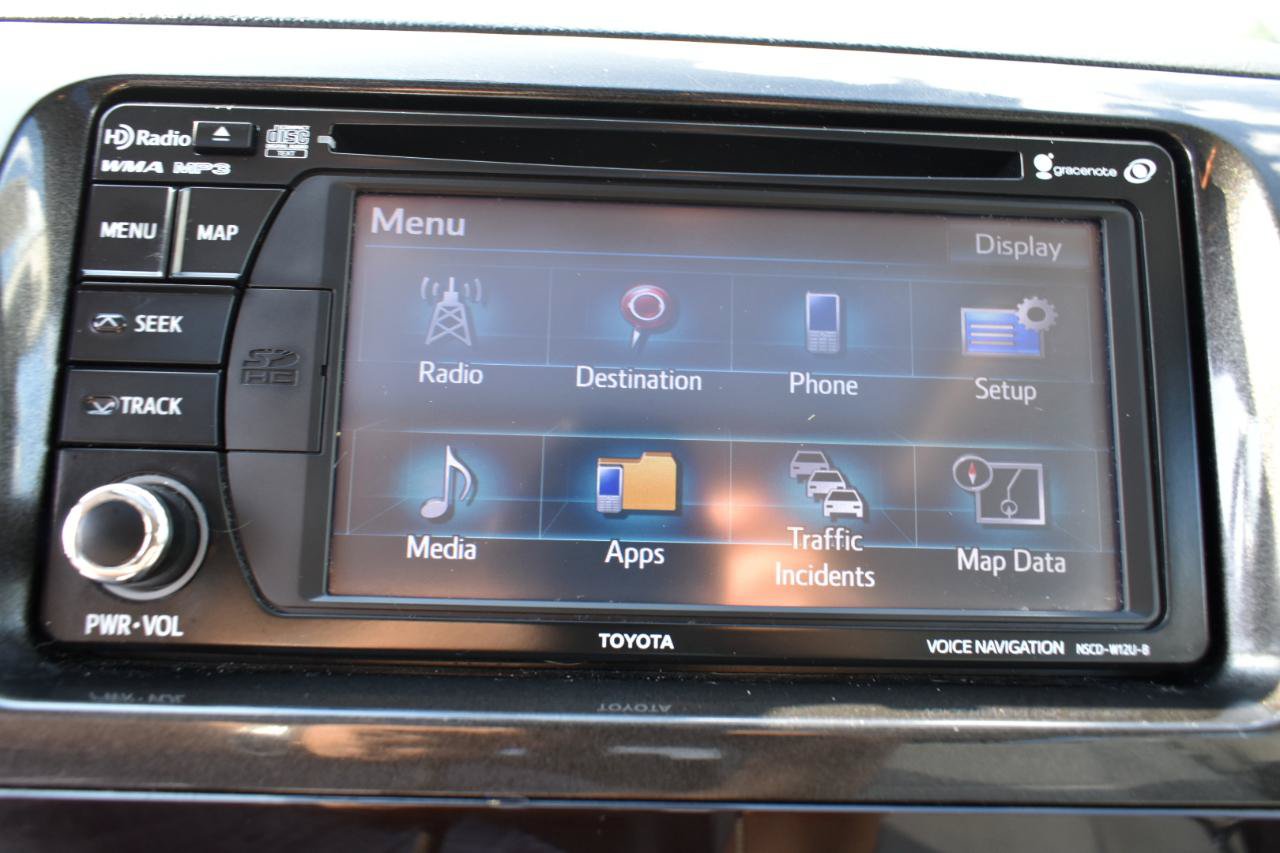 Used 2013 Toyota Sequoia SR5 AWD/4WD image 22