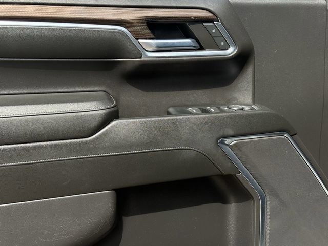 Used 2024 Chevrolet Silverado 1500 LT RWD image 24