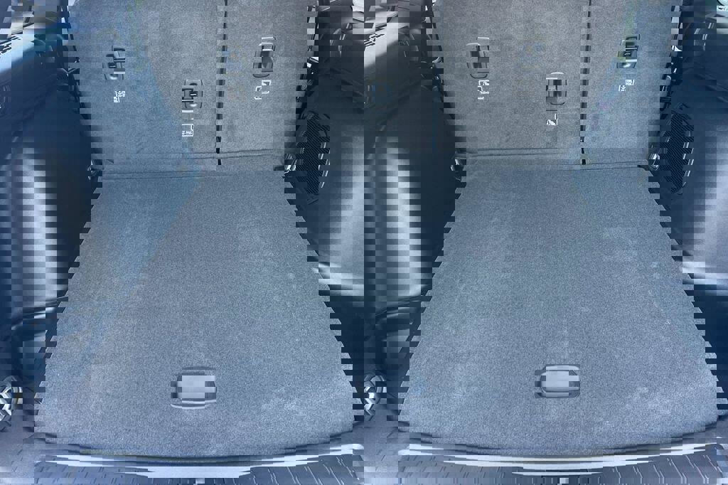 New 2026 Jeep Grand Cherokee Limited image 15