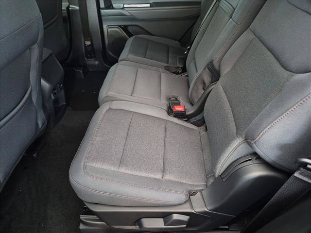 New 2026 Ford Explorer Active RWD image 15