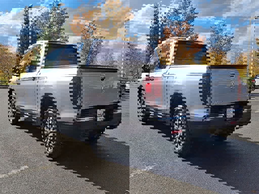 Used 2017 Honda Ridgeline RTS image 19