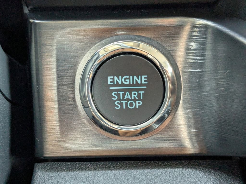 New 2026 Ford F250 Lariat image 48