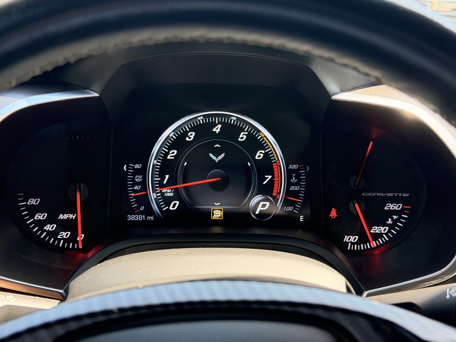 Used 2019 Chevrolet Corvette Stingray Convertible Z51 2LT RWD image 21