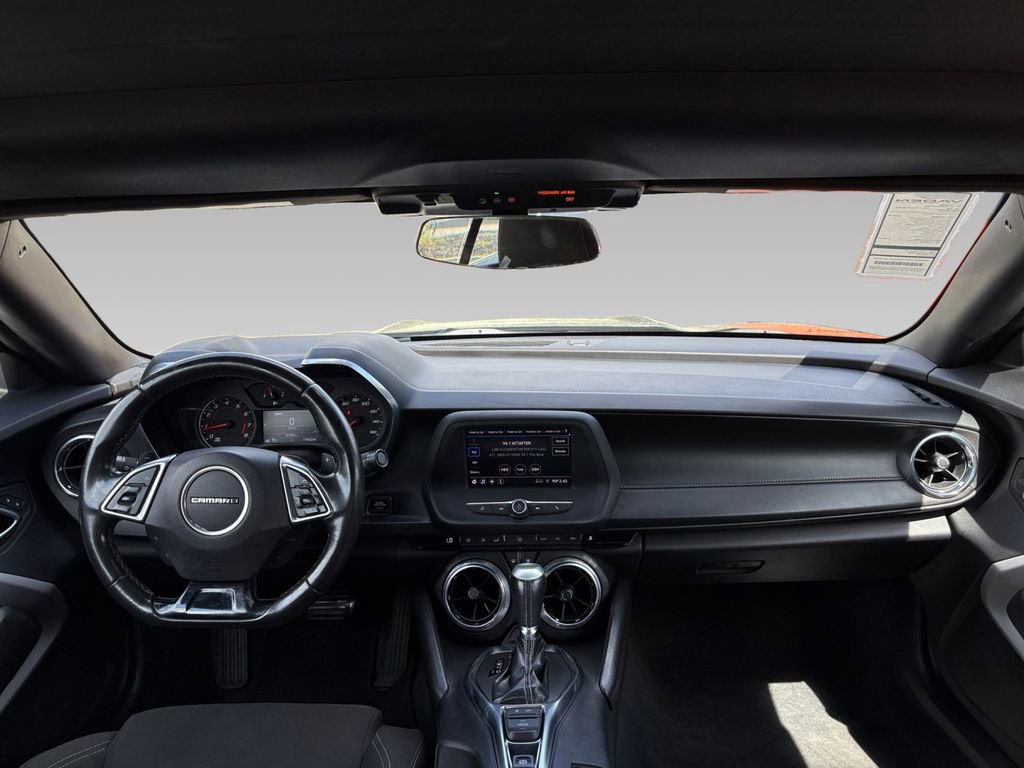 Used 2020 Chevrolet Camaro LT image 2