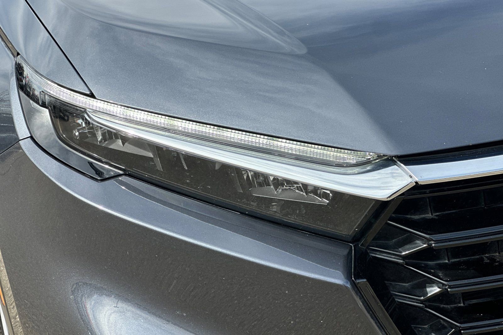 Used 2025 Honda CR-V EX-L image 46