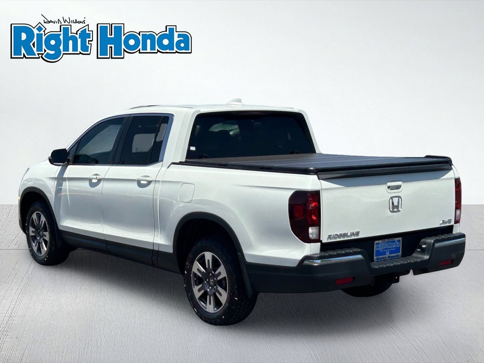 Used 2017 Honda Ridgeline RTL-T image 4