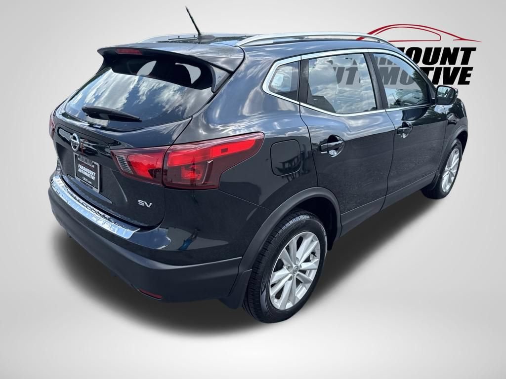Used 2017 Nissan Rogue Sport SV FWD image 7