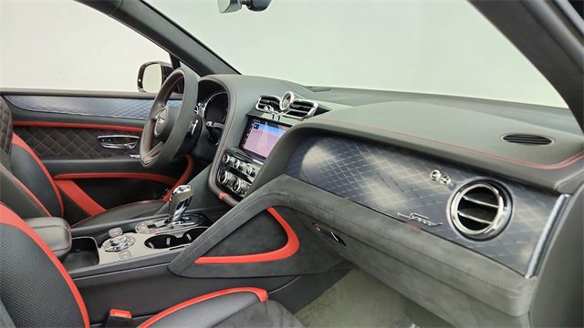 Used 2022 Bentley Bentayga Speed image 19