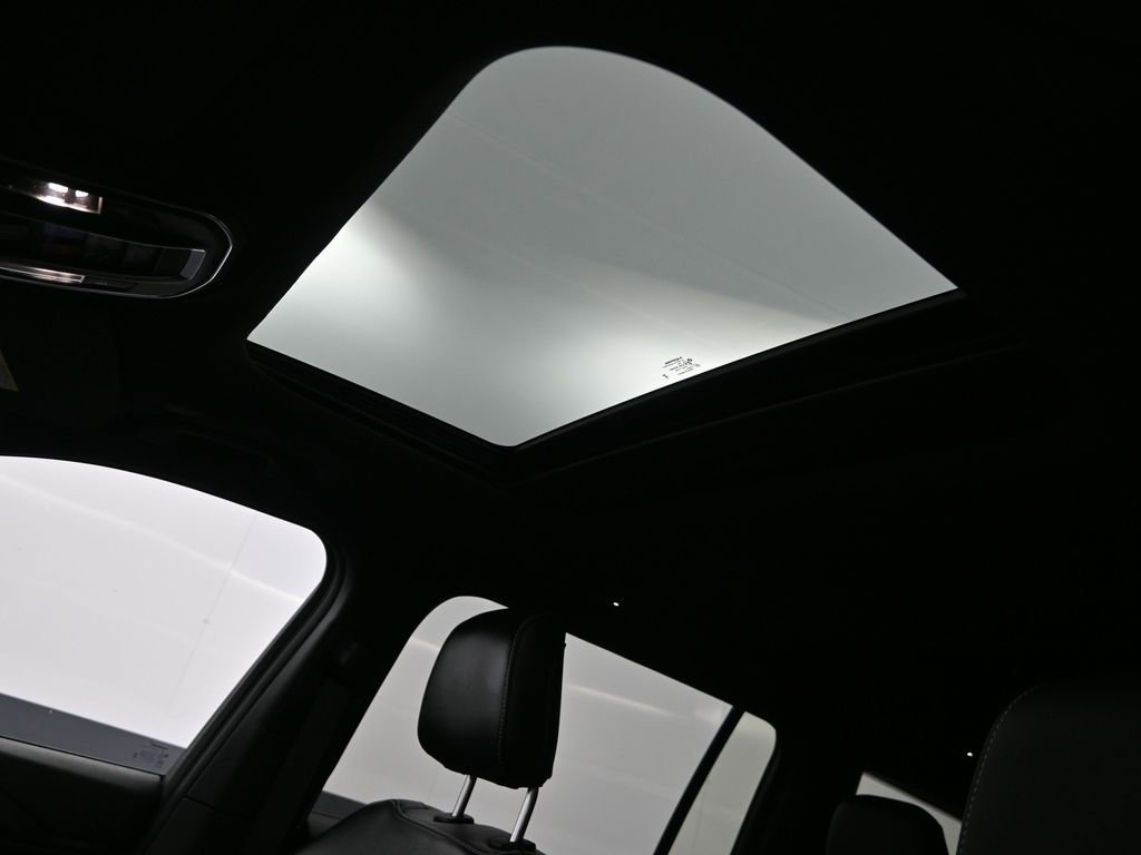 Used 2025 Jeep Grand Cherokee L Altitude image 27