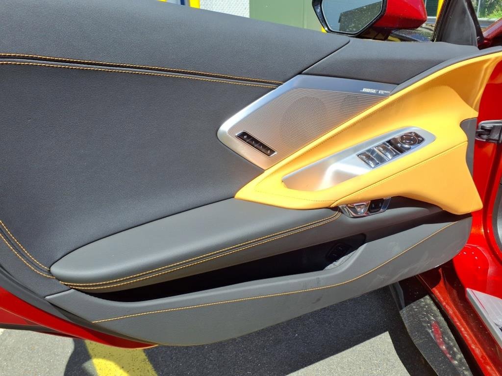 Used 2023 Chevrolet Corvette Z06 image 9