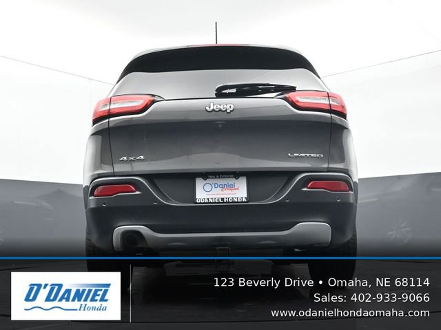 Used 2018 Jeep Cherokee Limited image 11