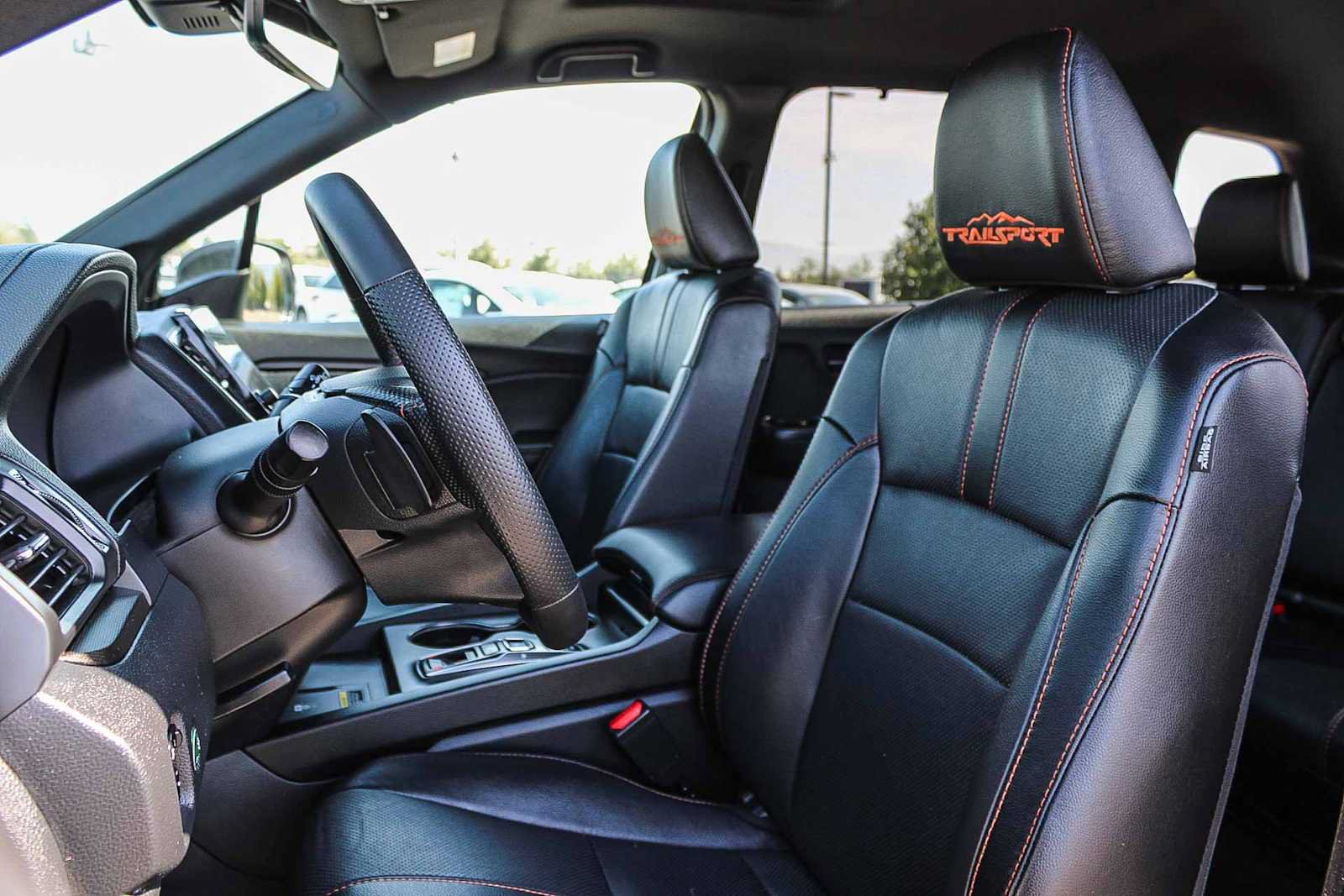 Certified 2025 Honda Passport TrailSport image 17