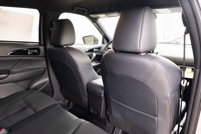 New 2025 Mitsubishi Eclipse Cross Black Edition image 25