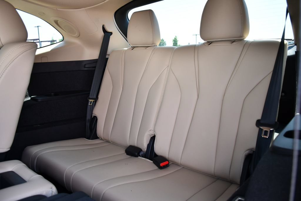 Used 2025 Acura MDX FWD w/ Technology Package image 30