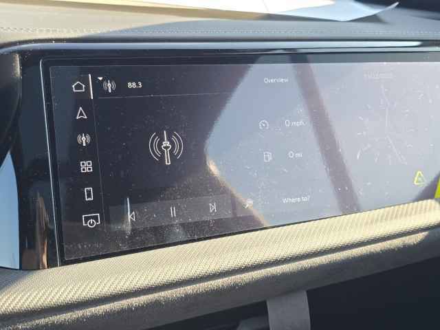 New 2025 Audi SQ5 Prestige image 12