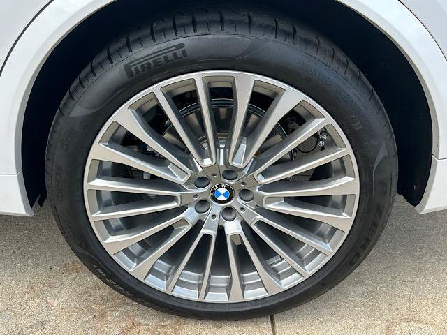 Used 2026 BMW X7 xDrive40i w/ Executive Package AWD/4WD image 32