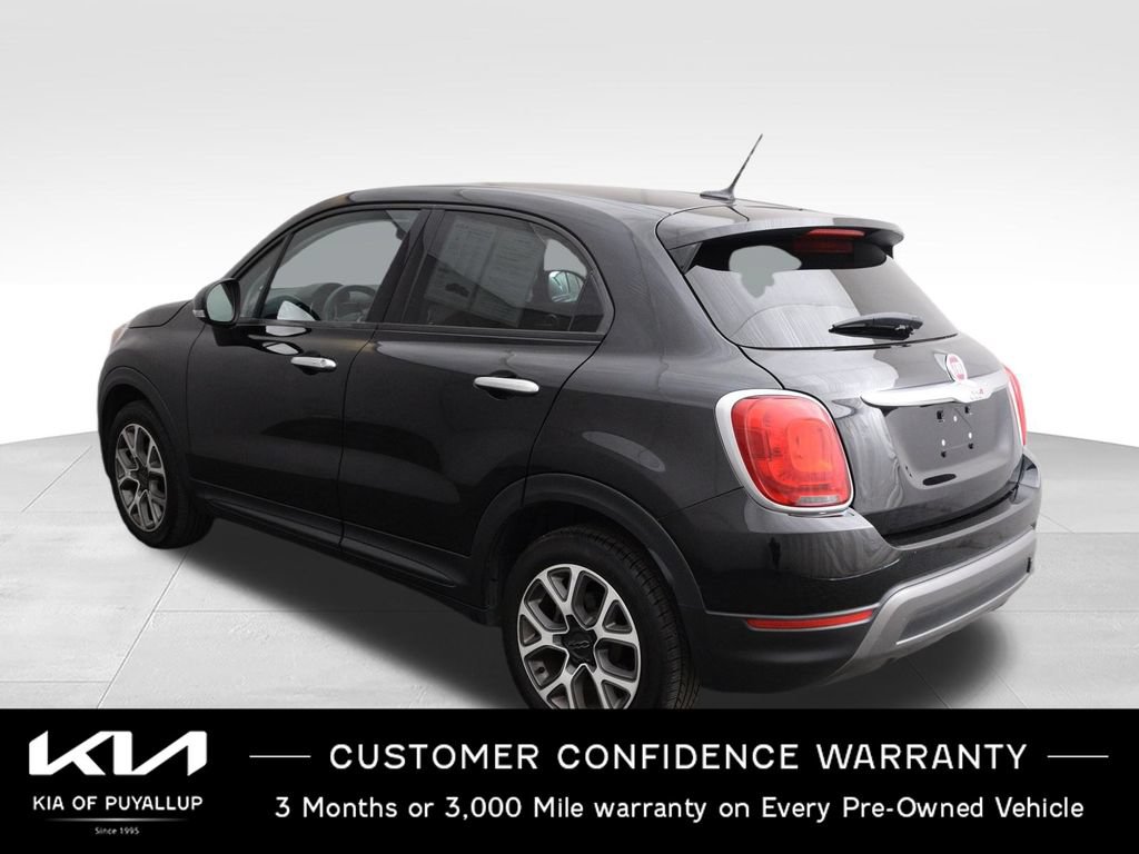 Used 2017 FIAT 500X Trekking w/ Cold Weather Package FWD image 7