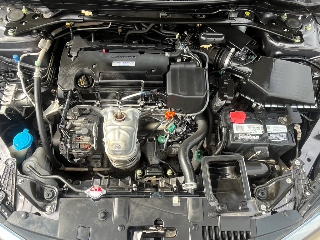 Used 2016 Honda Accord EX image 24