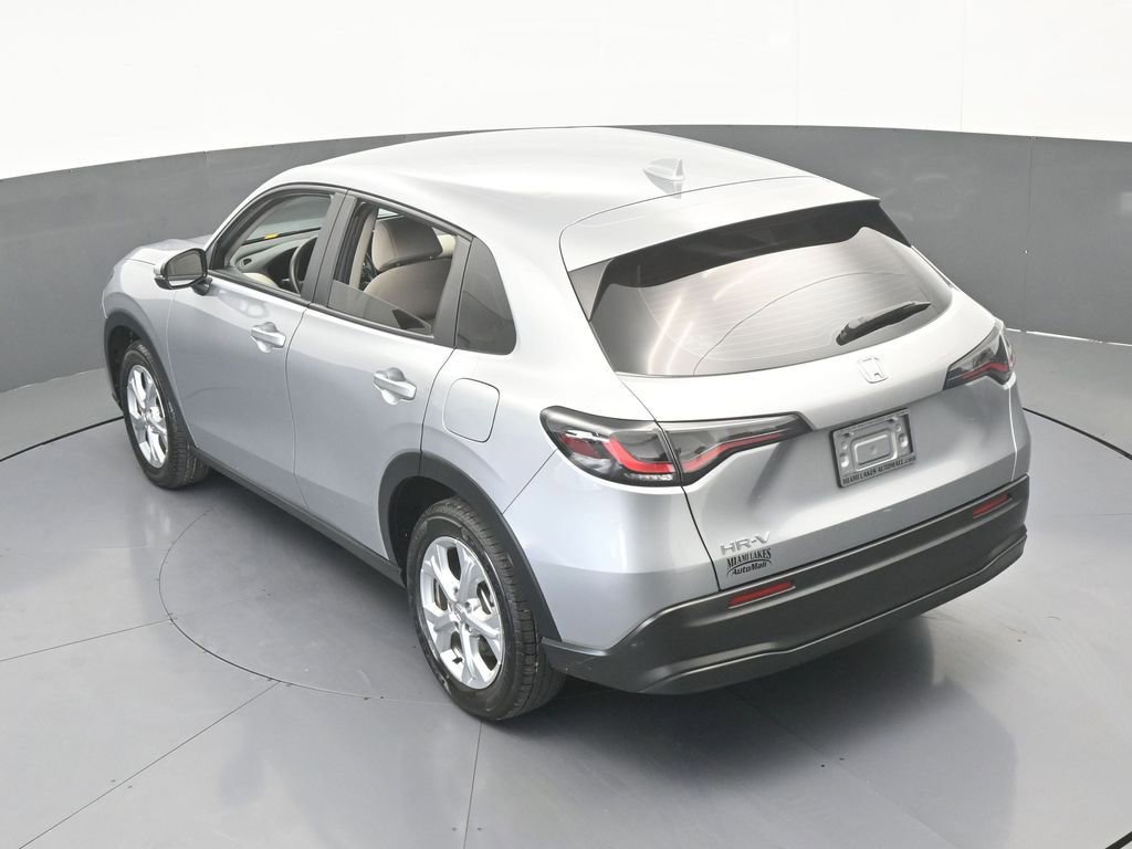 Used 2023 Honda HR-V LX image 46