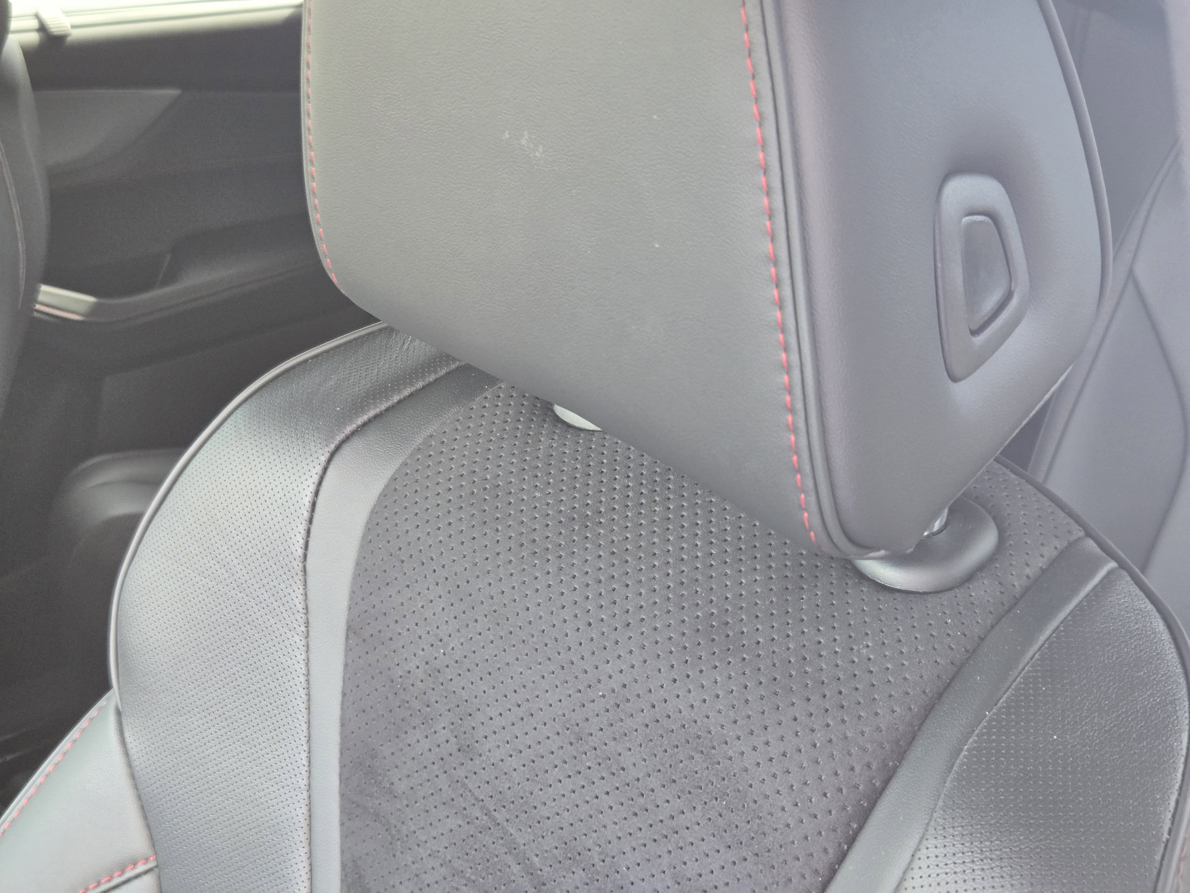 Certified 2025 Acura MDX A-Spec image 33
