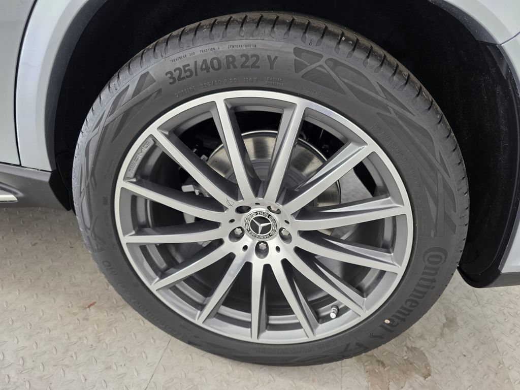 New 2026 Mercedes-Benz GLS 450 4MATIC image 14