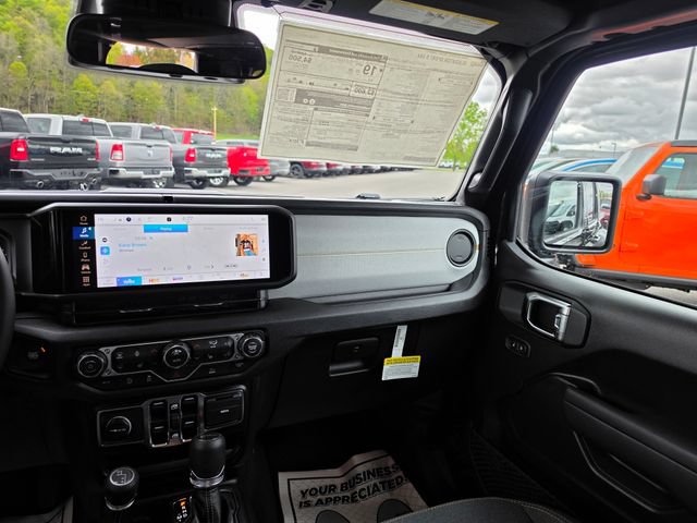 New 2026 Jeep Gladiator Sport AWD/4WD image 13