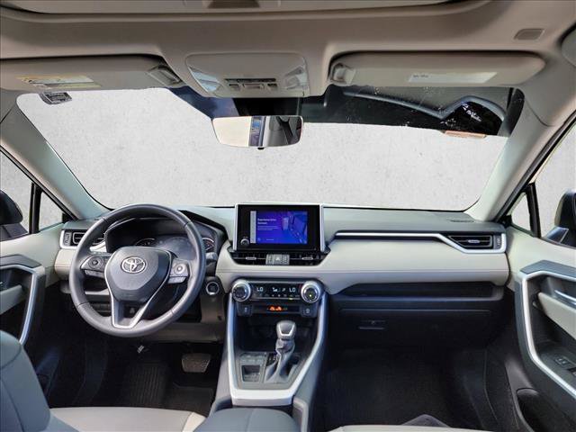 Used 2023 Toyota RAV4 XLE Premium FWD image 18
