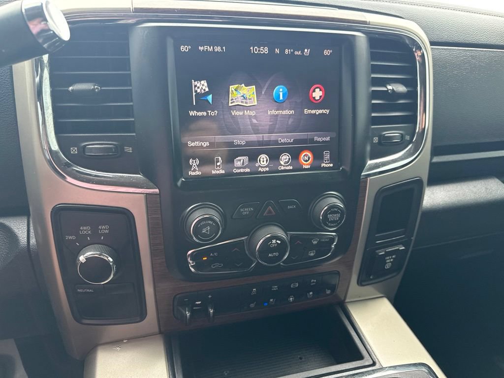 Used 2014 RAM 2500 Laramie w/ Convenience Group AWD/4WD image 16