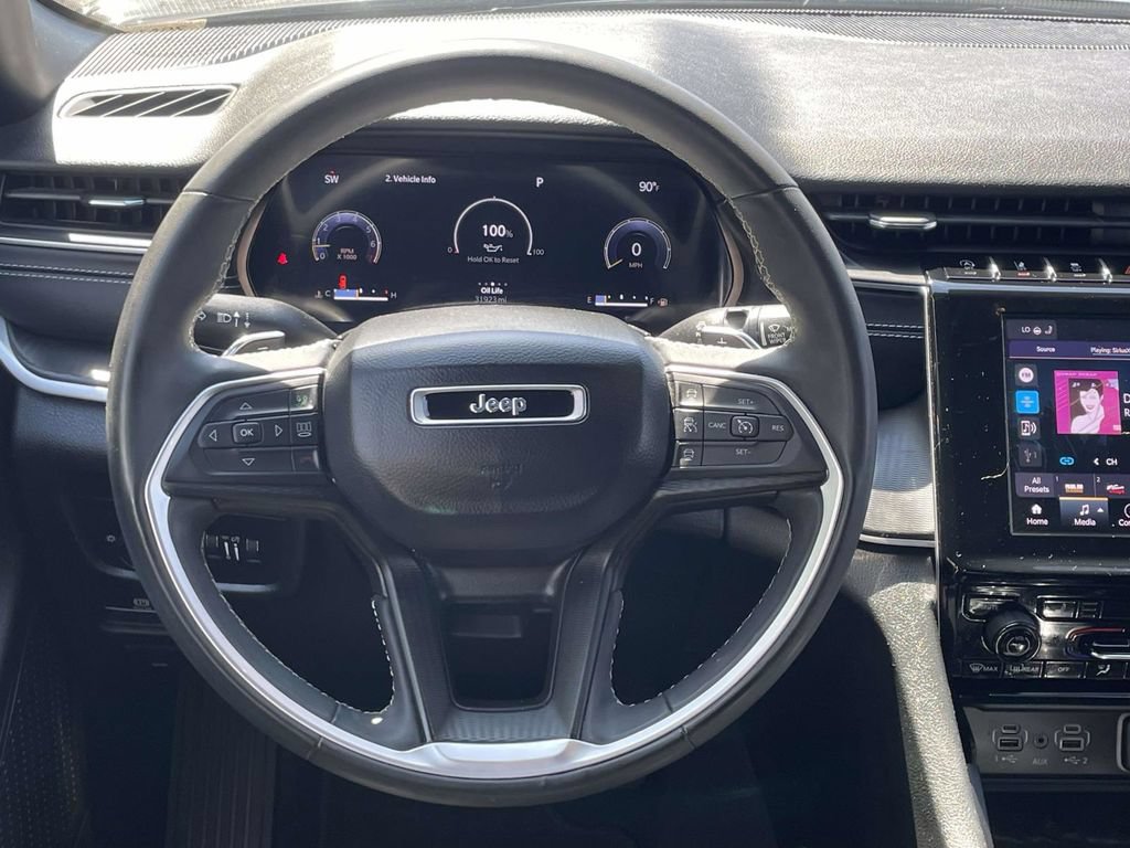 Certified 2023 Jeep Grand Cherokee L Laredo AWD/4WD image 23