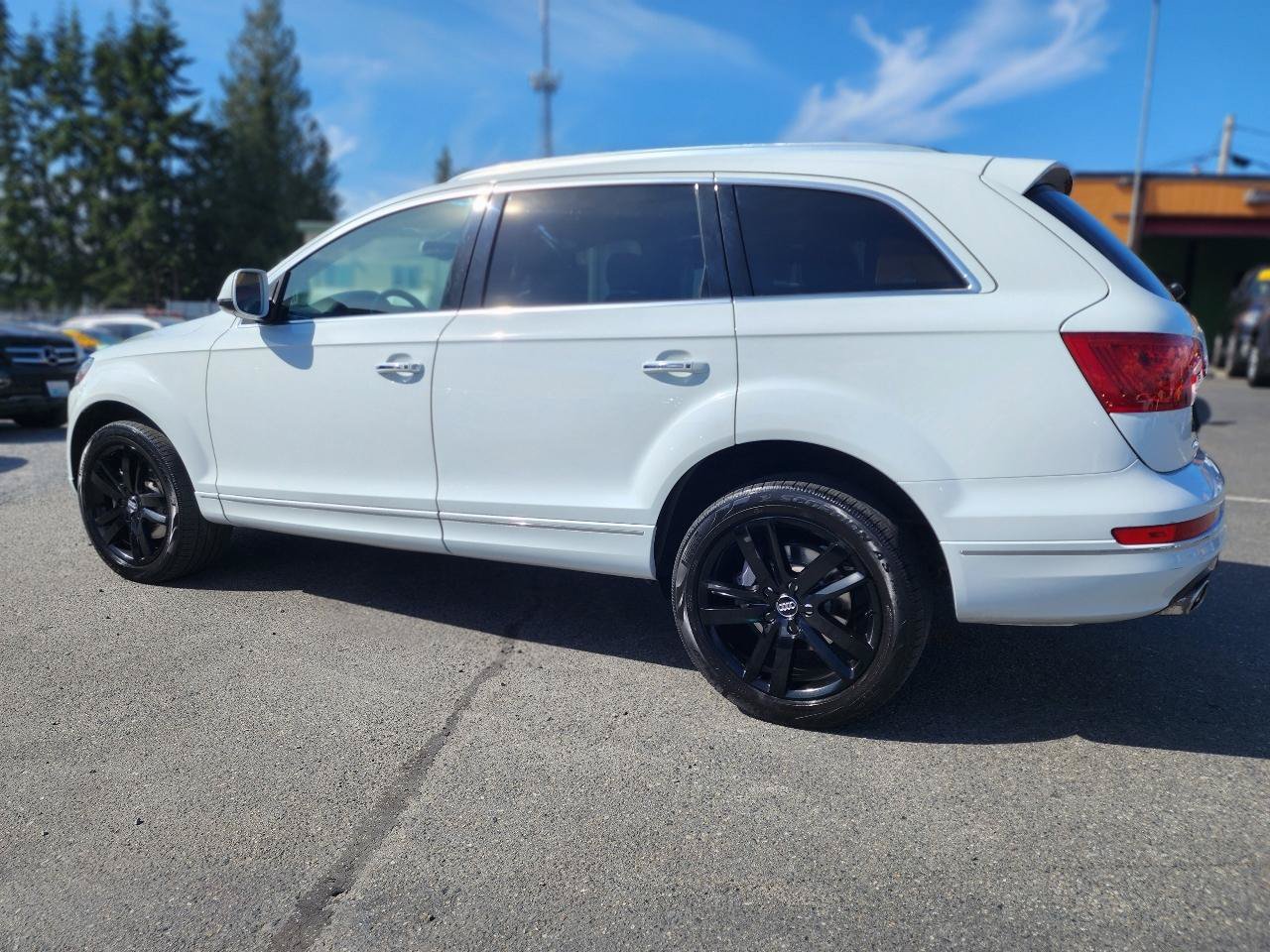 Used 2015 Audi Q7 TDI Premium Plus w/ Premium Plus Package AWD/4WD image 9
