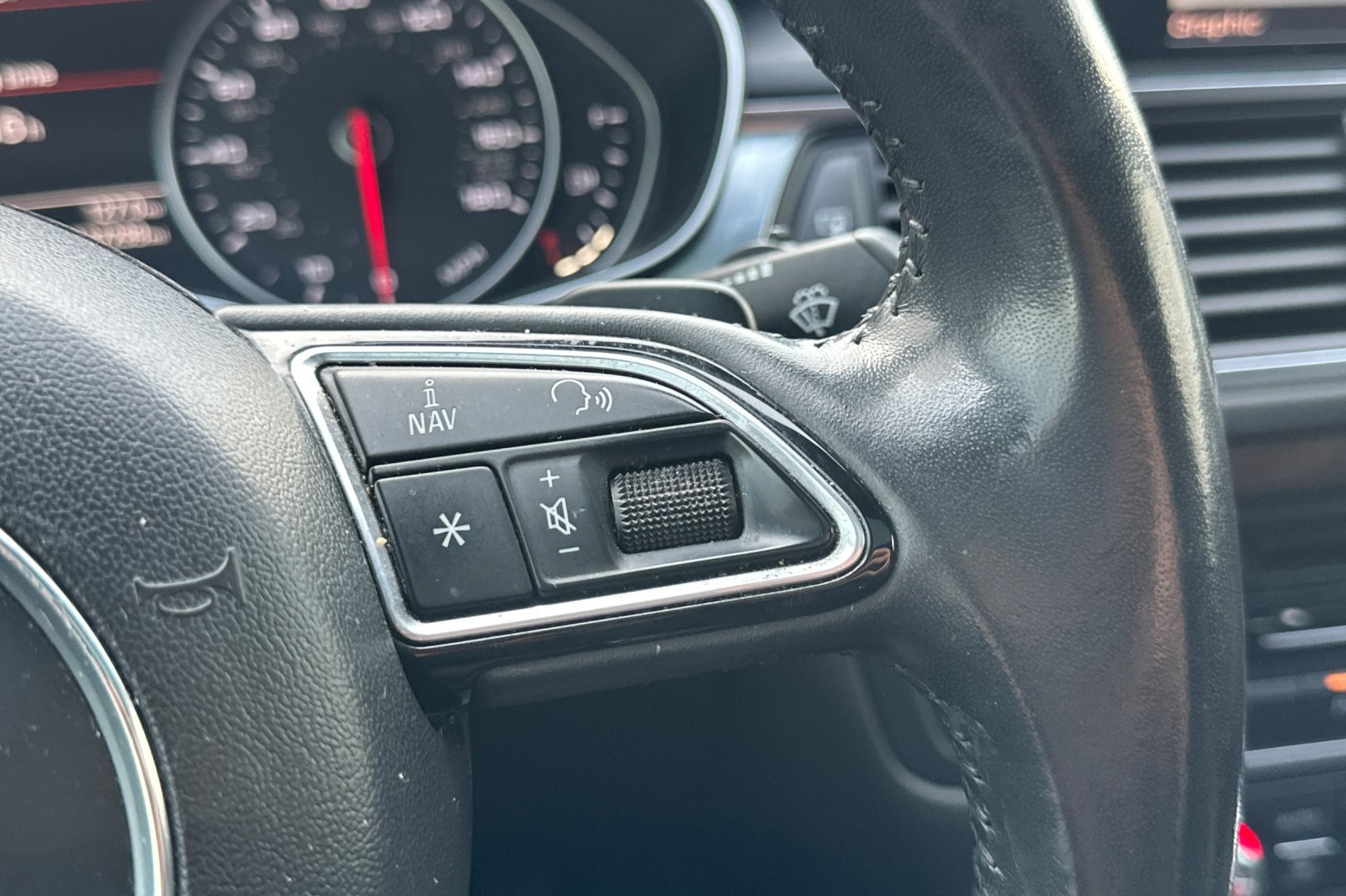 Used 2014 Audi A7 TDI Prestige w/ Prestige Package image 34