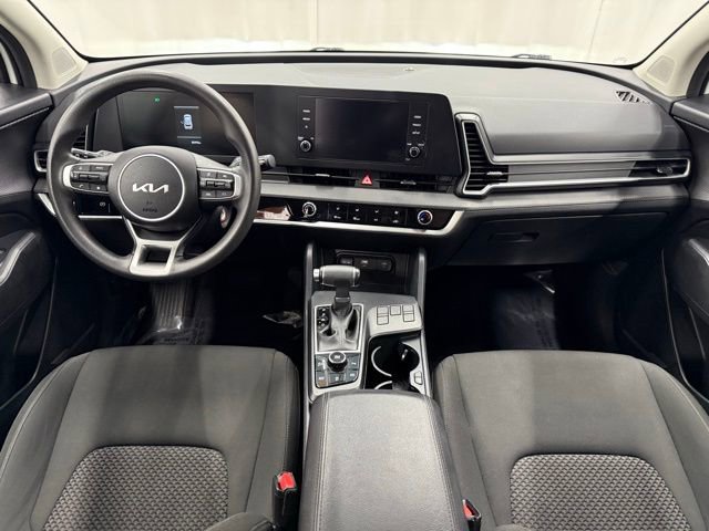 Used 2024 Kia Sportage LX image 4