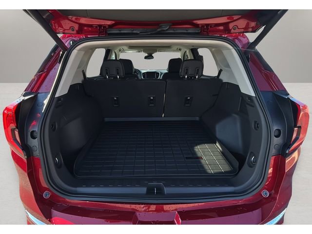 Used 2018 GMC Terrain Denali w/ Advanced Safety Package image 32