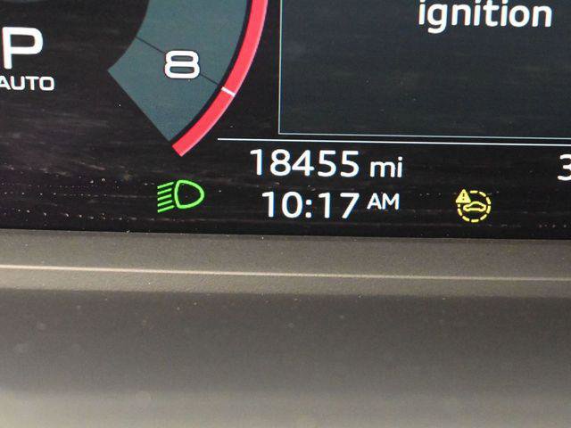 Used 2024 Audi Q3 2.0T Premium Plus AWD/4WD image 17