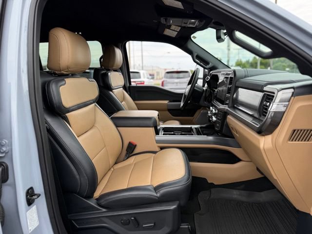 Used 2025 Ford F450 Lariat w/ Lariat Ultimate Package AWD/4WD image 20