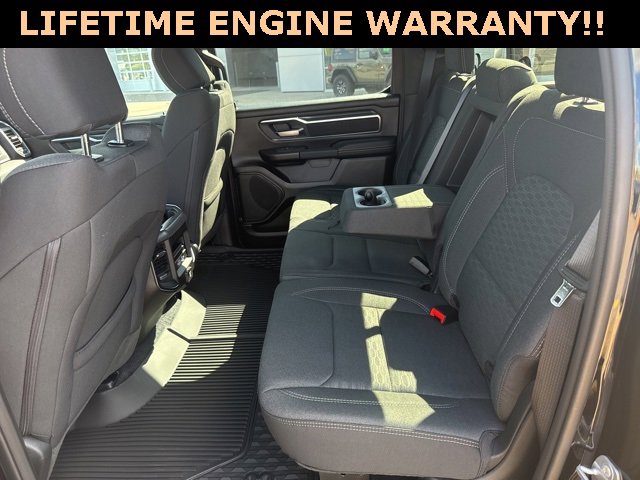 New 2026 RAM 1500 4x4 Crew Cab image 37