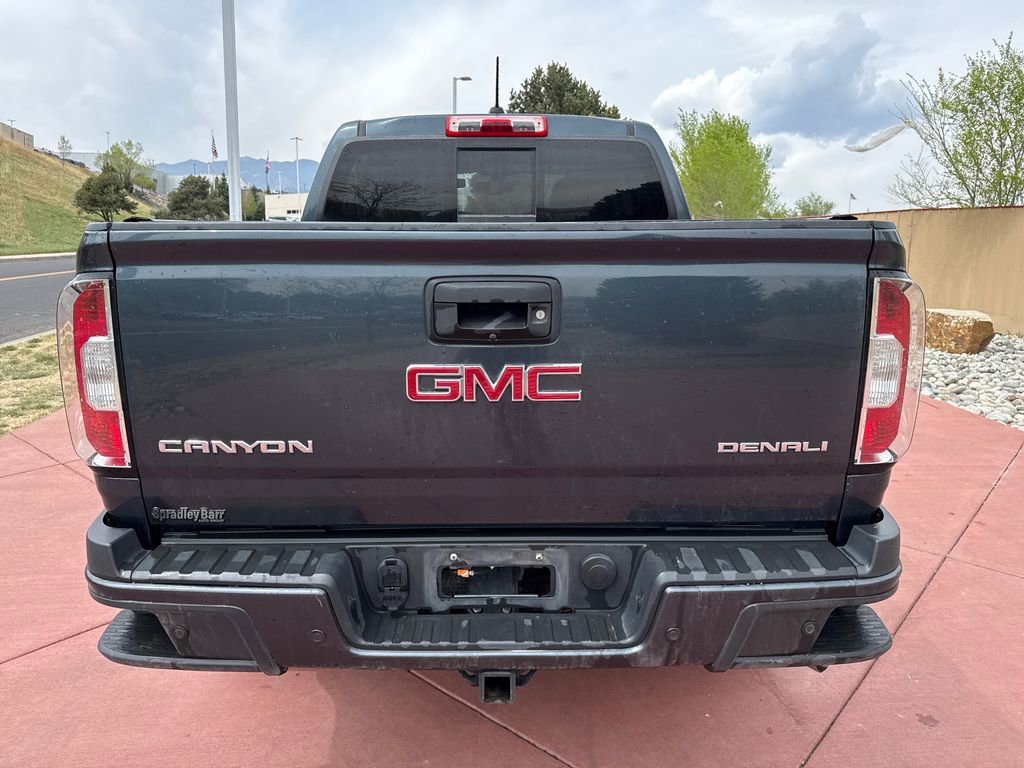 Used 2019 GMC Canyon Denali image 6