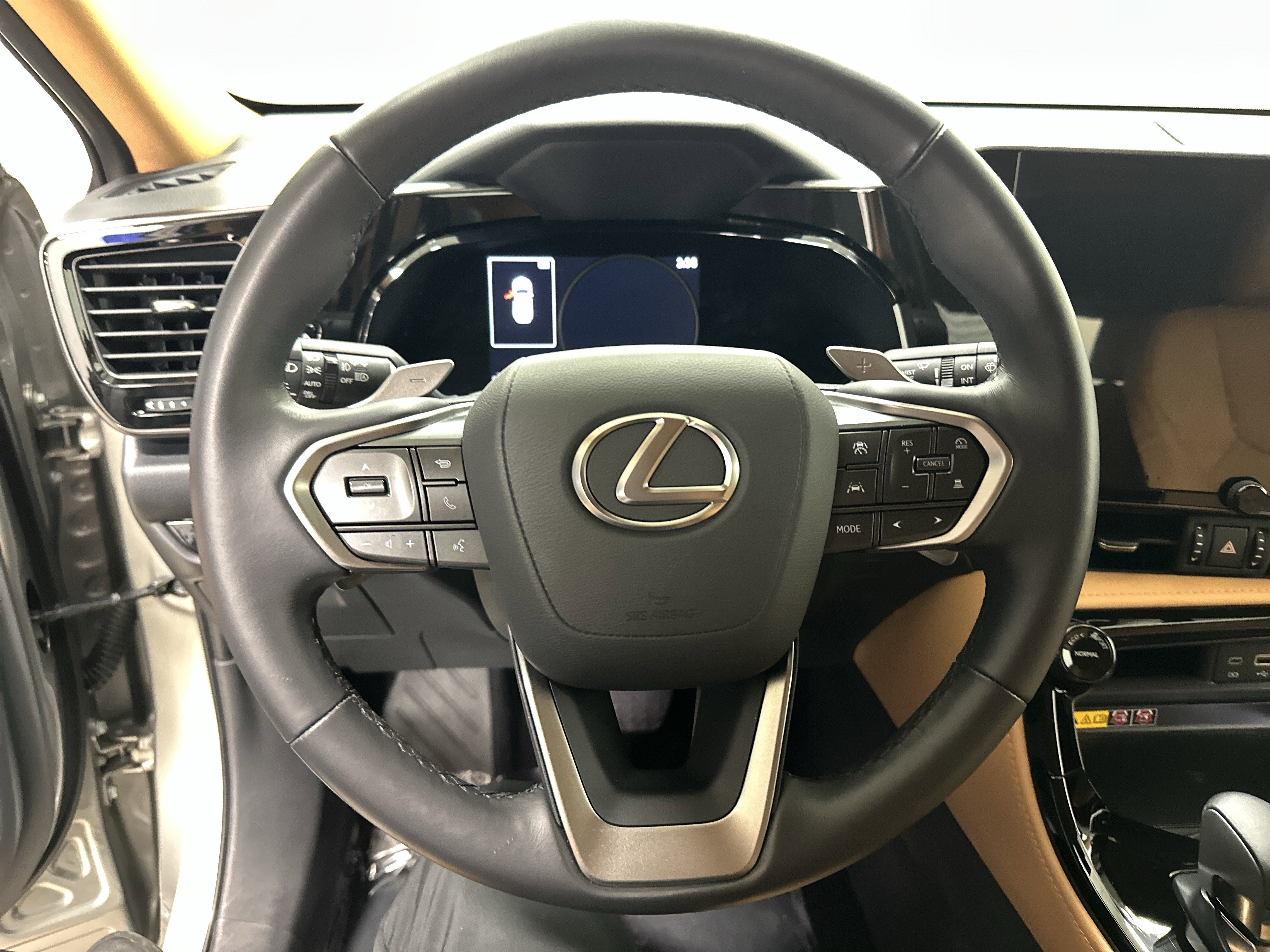 Used 2025 Lexus NX 350 AWD w/ Cold Area Package image 18