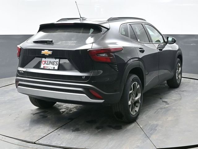 New 2026 Chevrolet Trax LT w/ Driver Confidence Package FWD image 11
