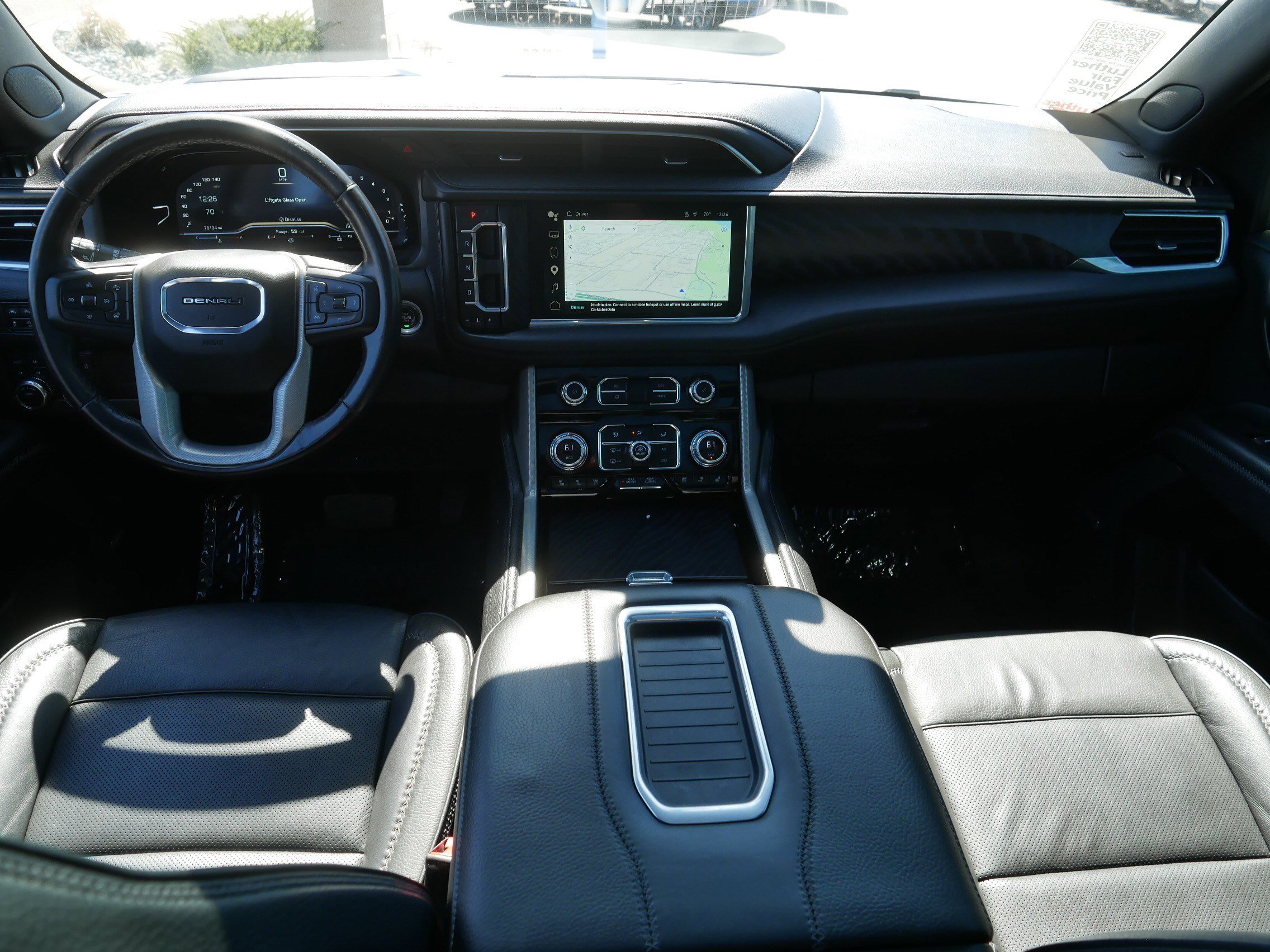Used 2022 GMC Yukon XL Denali image 10