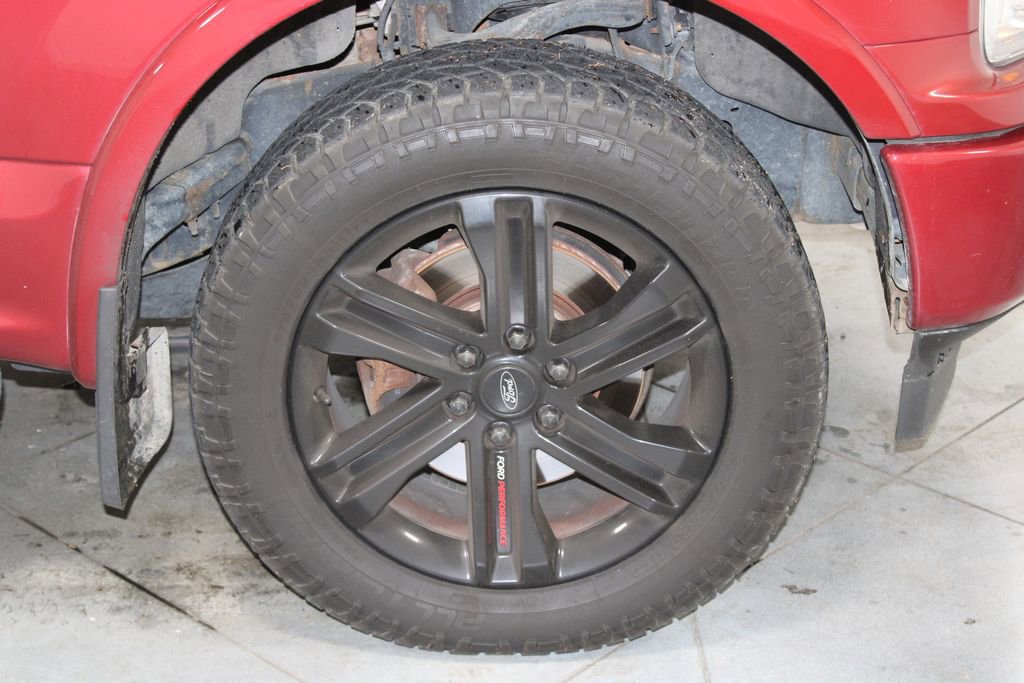 Used 2019 Ford F150 Lariat w/ Equipment Group 502A Luxury image 14