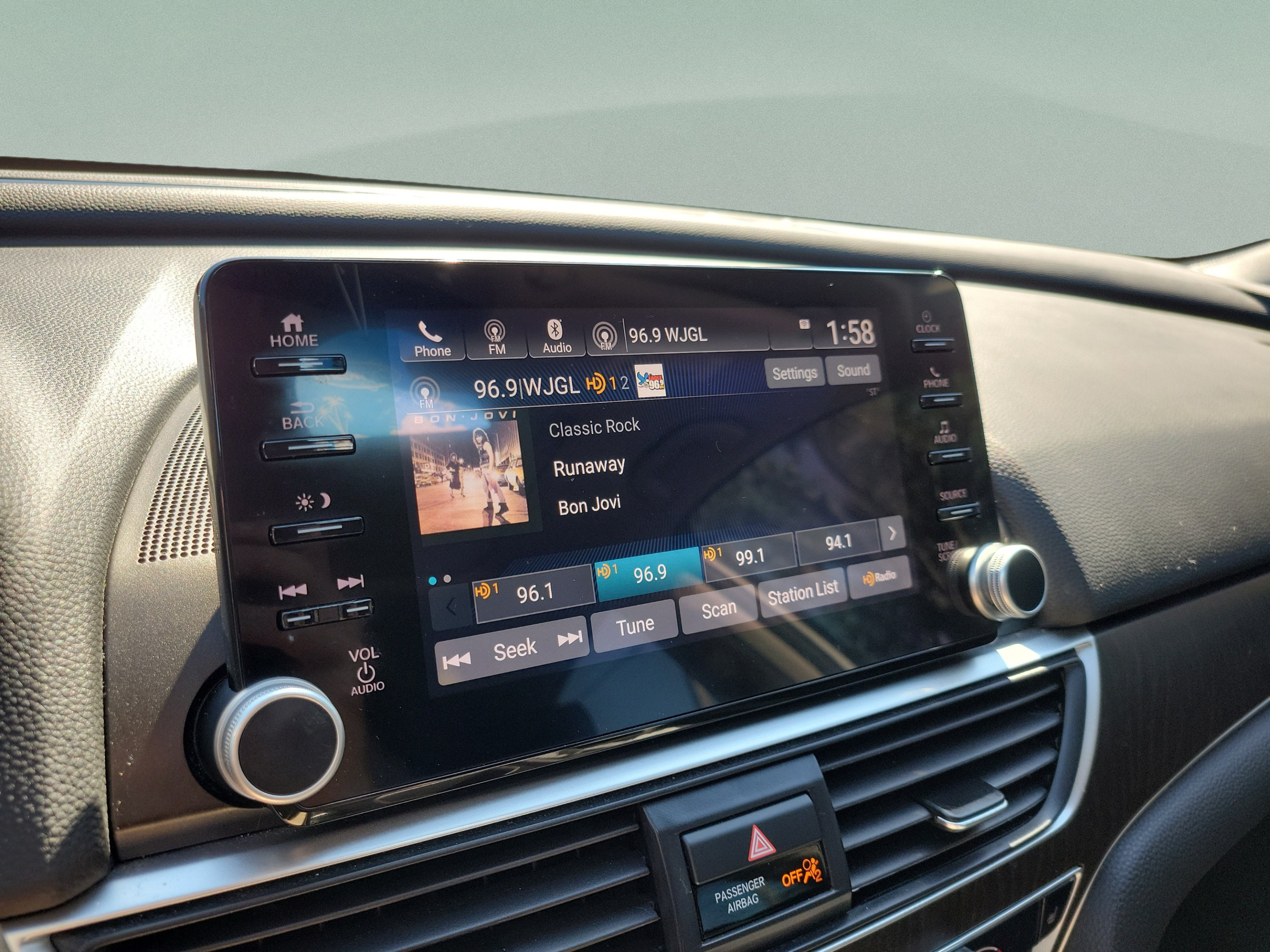 Used 2021 Honda Accord EX-L image 27