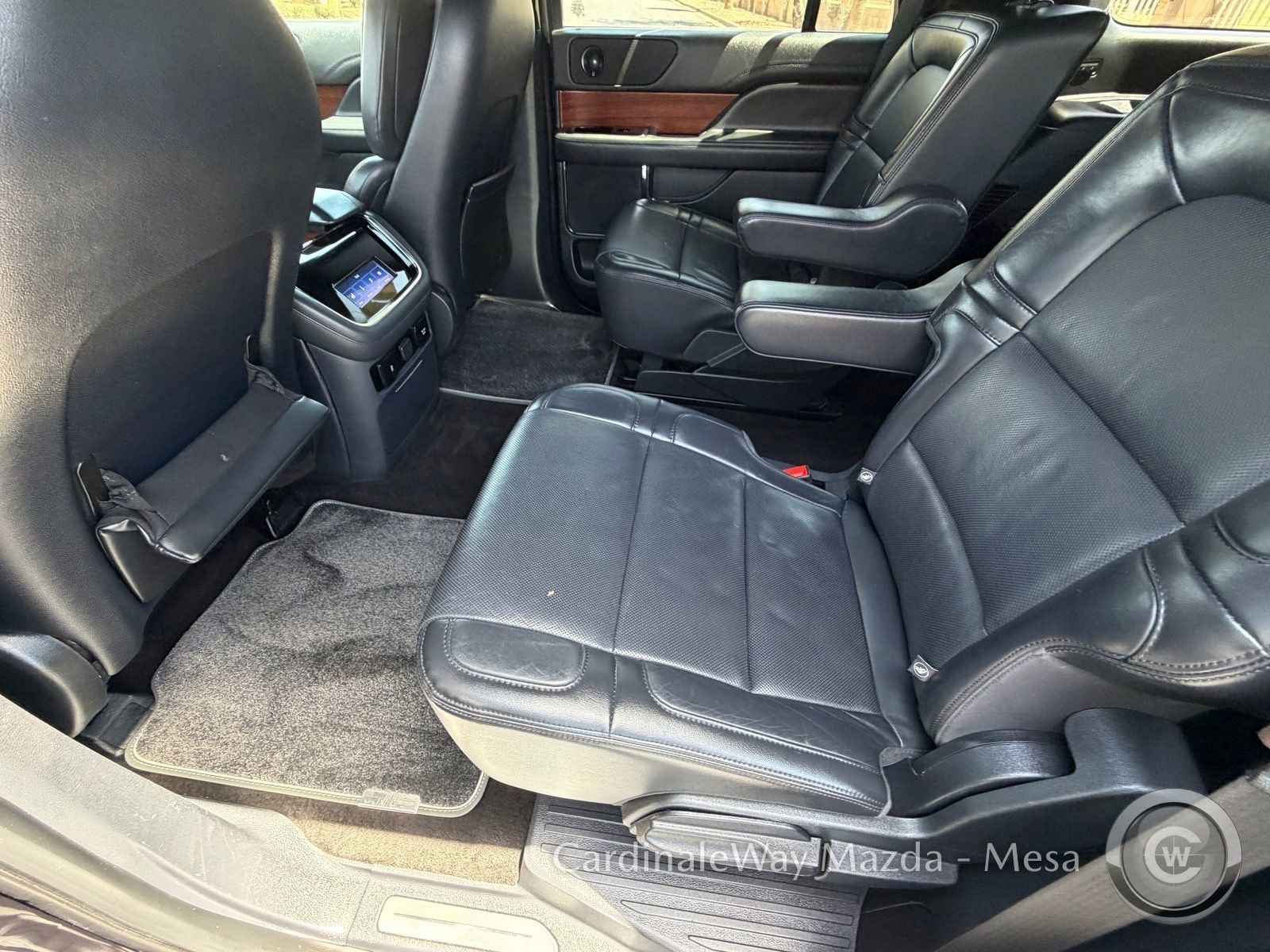 Used 2023 Lincoln Navigator Reserve AWD/4WD image 14