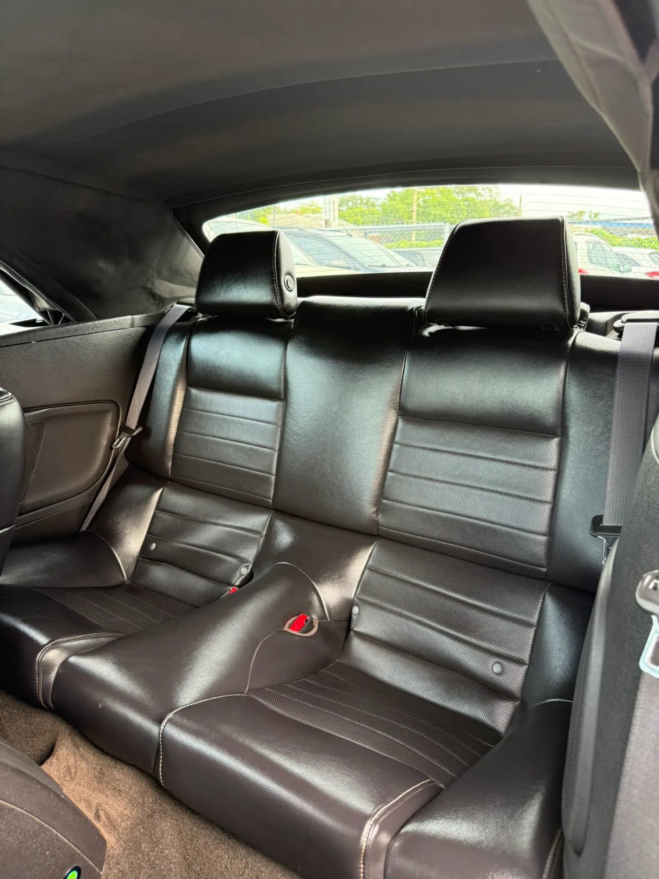 Used 2013 Ford Mustang Premium RWD image 16