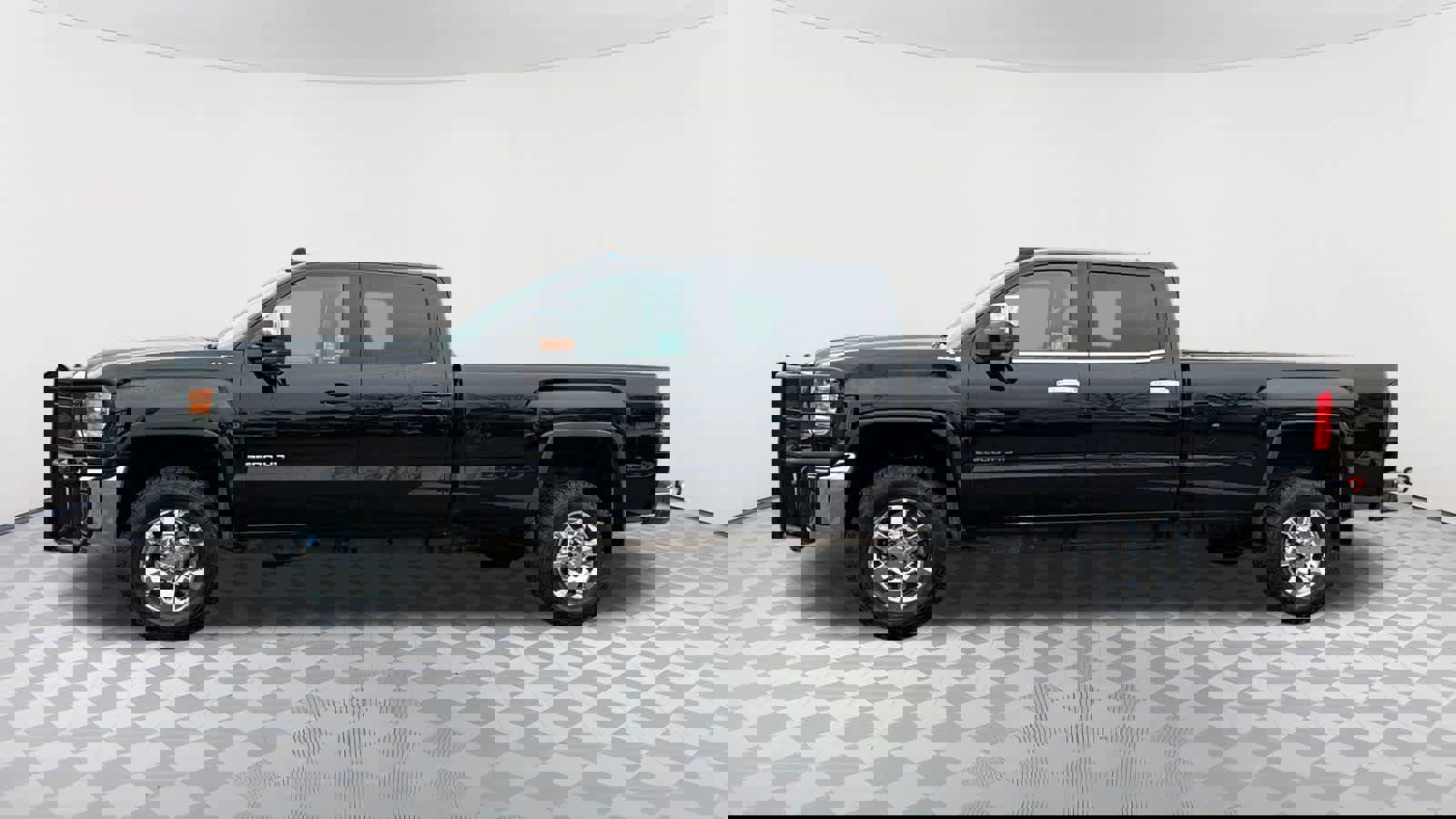 Used 2018 GMC Sierra 2500 SLT image 8