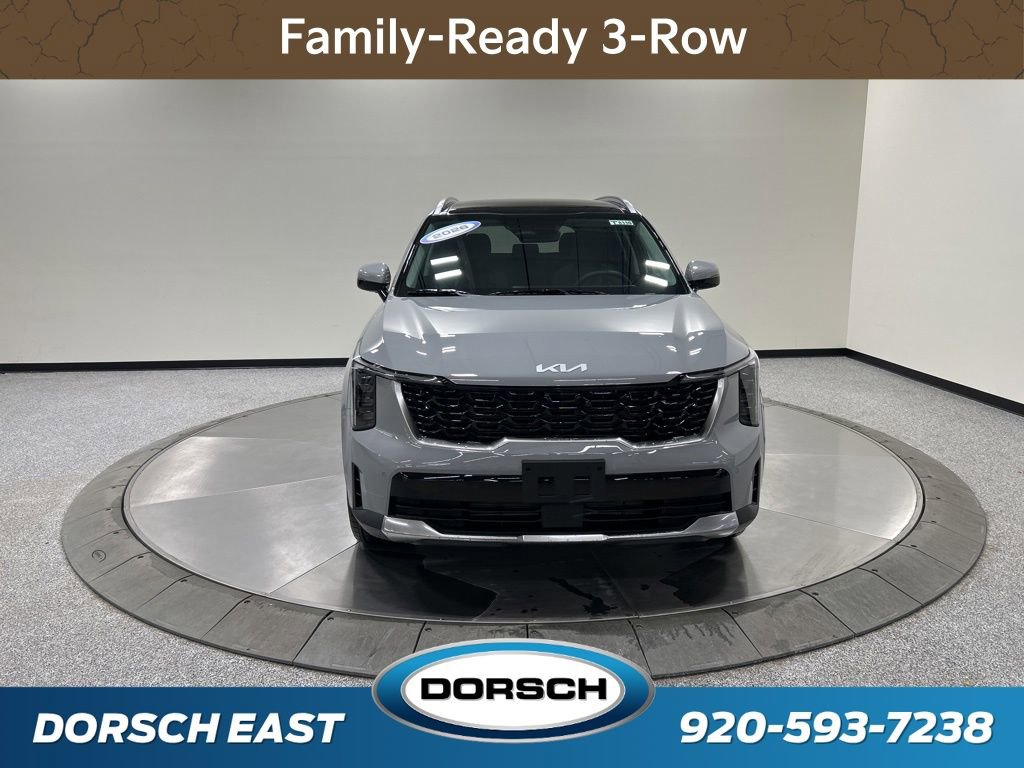 New 2026 Kia Sorento S image 2